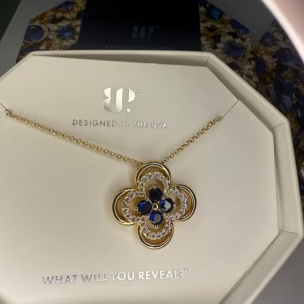 Gold and Blue Pendant Necklace Set - Picture 3 of 4